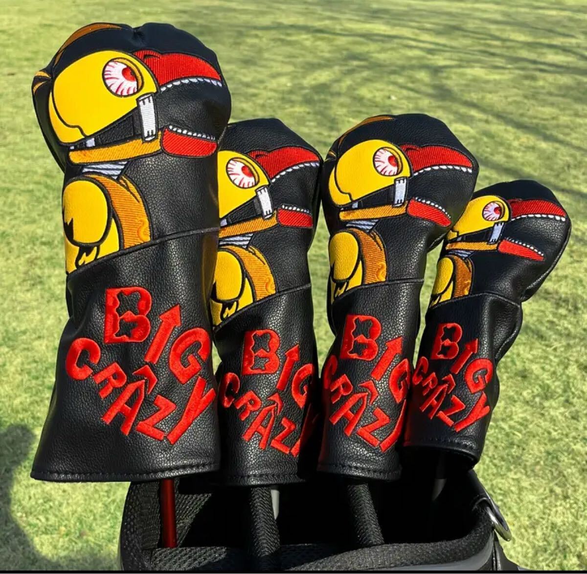 新品　　BIG CRAZY ヘッドカバー4個セット