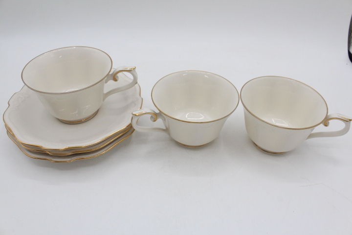 Noritake ノリタケ Ivory China 金彩カップ＆ソーサー 3客セット