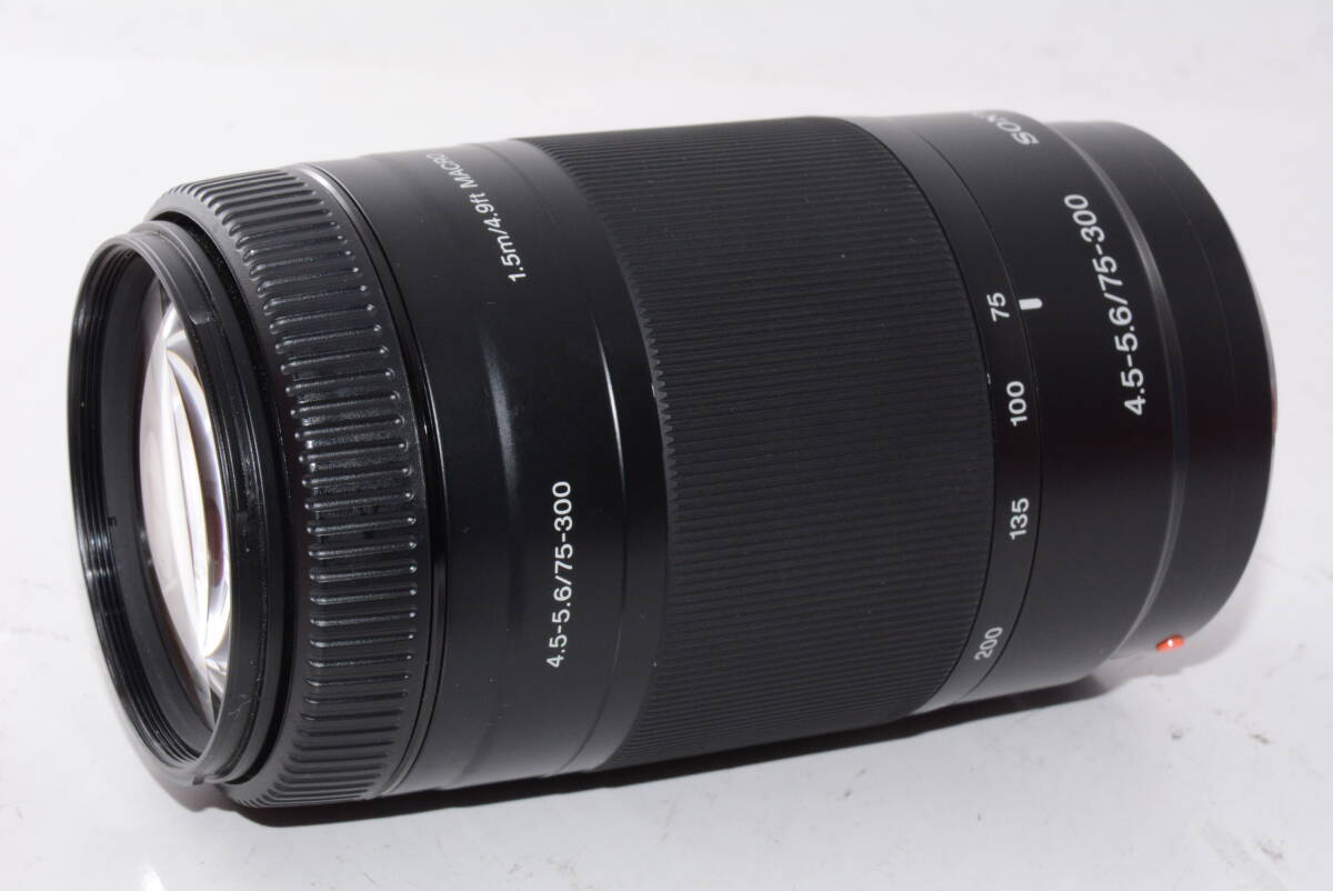 【外観特上級】 ソニー SONY AF 75-300mm F4.5-5.6 SAL75300　#v1031