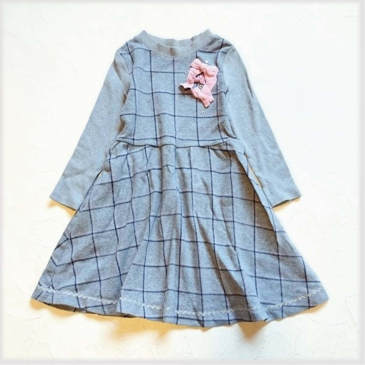 ＊ mezzo piano メゾピアノ ＊ リボン付き♪ 洗える チェック柄 コットン フレア ワンピース♪グレー130cm（9）女の子 キッズ 子供服♪S19