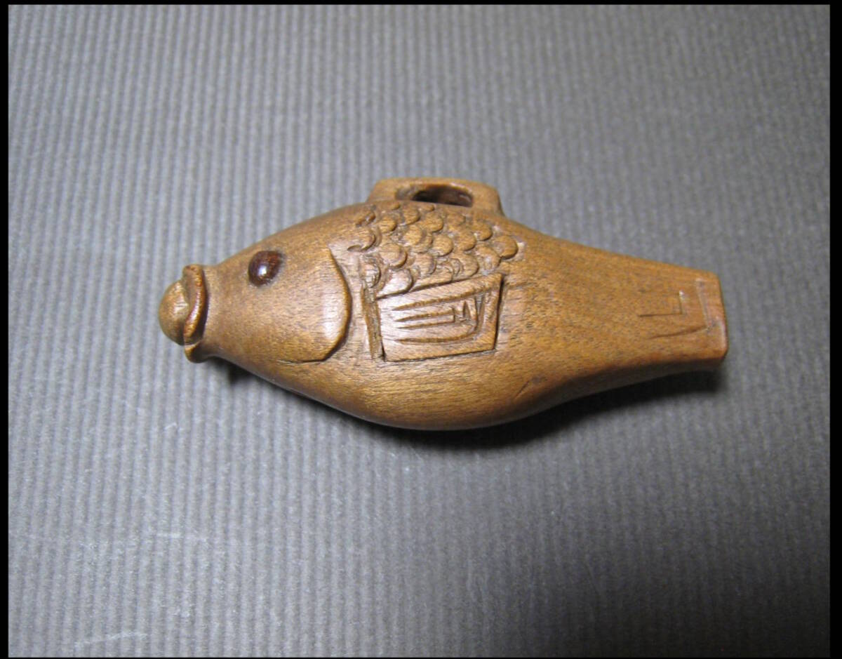 木製　魚　彫刻　根付　提げ物　木彫　委託品