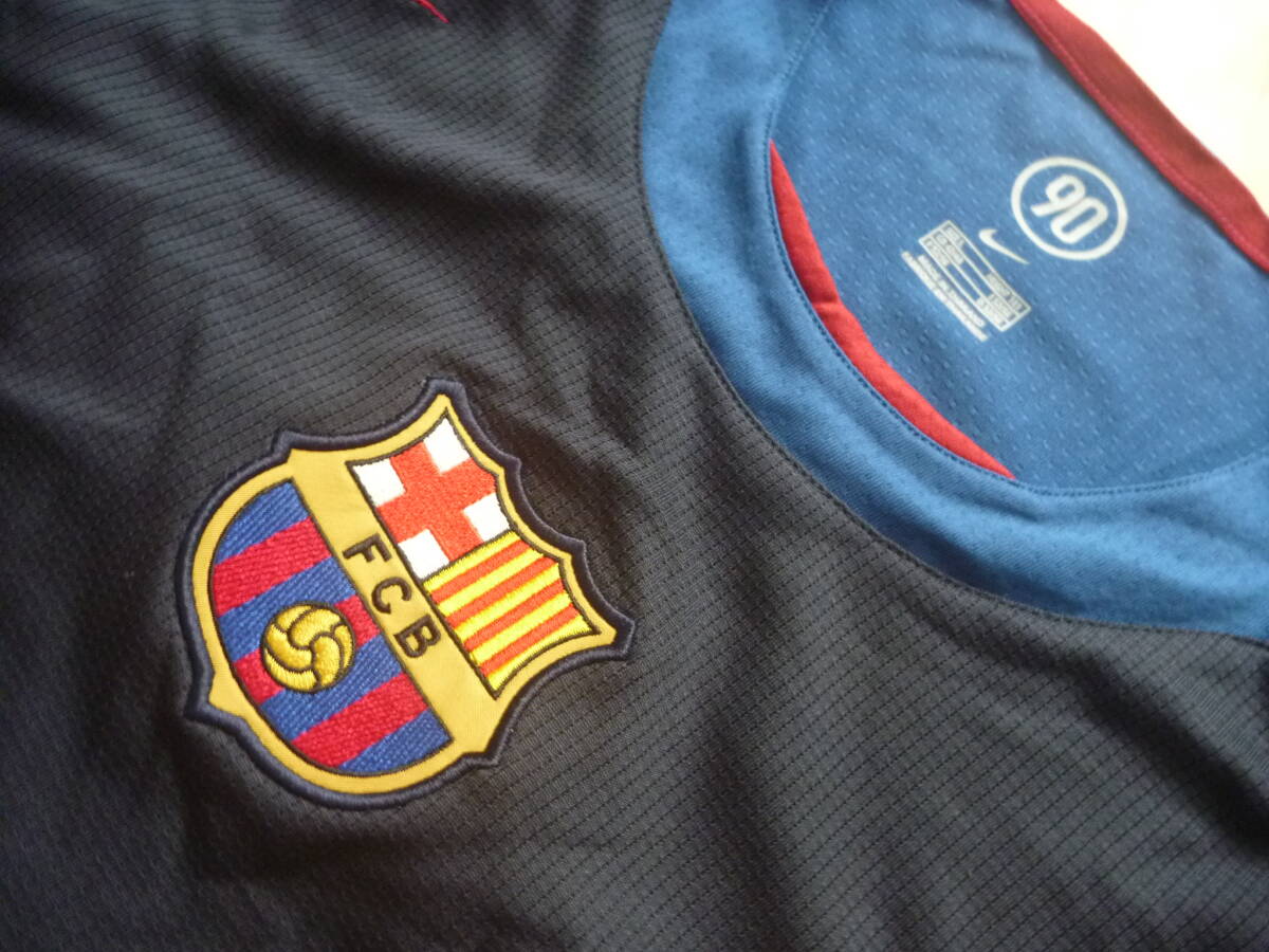 未使用タグ付き ナイキ サッカー バルセロナ Barcelona ゲーム トレーニング シャツ タンクトップ ししゅう ワッペン メンズ サイズL