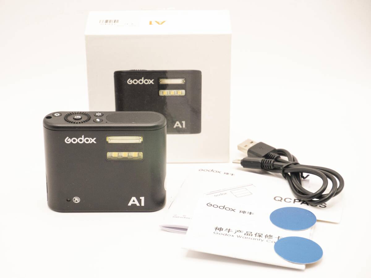 GODOX A1 フラッシュ／モデリングランプ付き