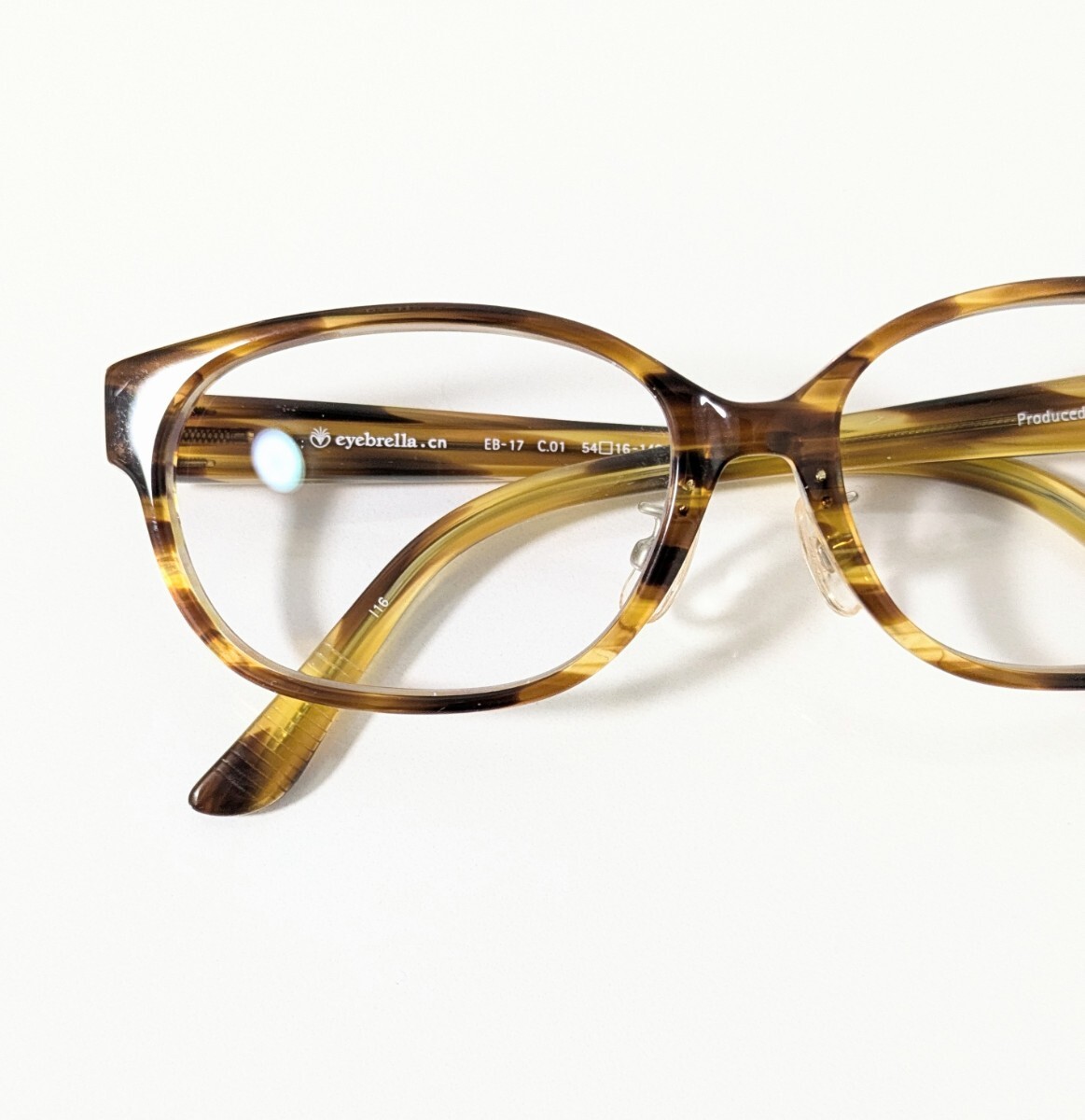 《eyebrella》アイブレラ サングラス 自然なかけ心地の伊達メガネ ウェリントン型　ハニーブラウン クリアフレーム　極美品　レディース