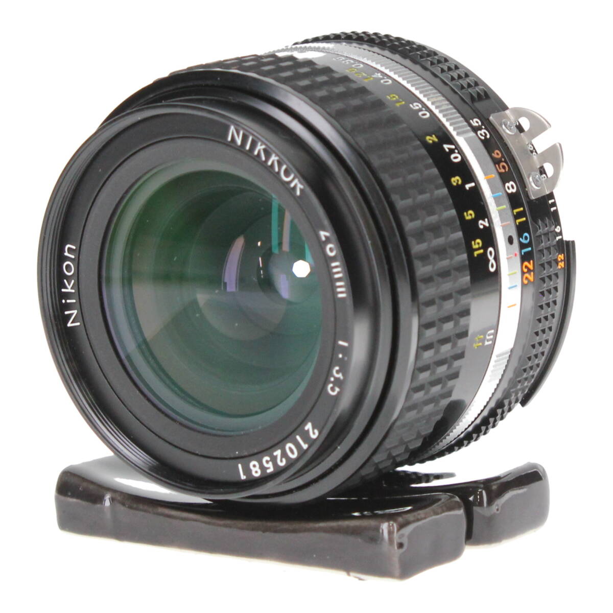 【返品保証】 ニコン Nikon NIKKOR Ai-S 28mm F3.5 レンズ e7062