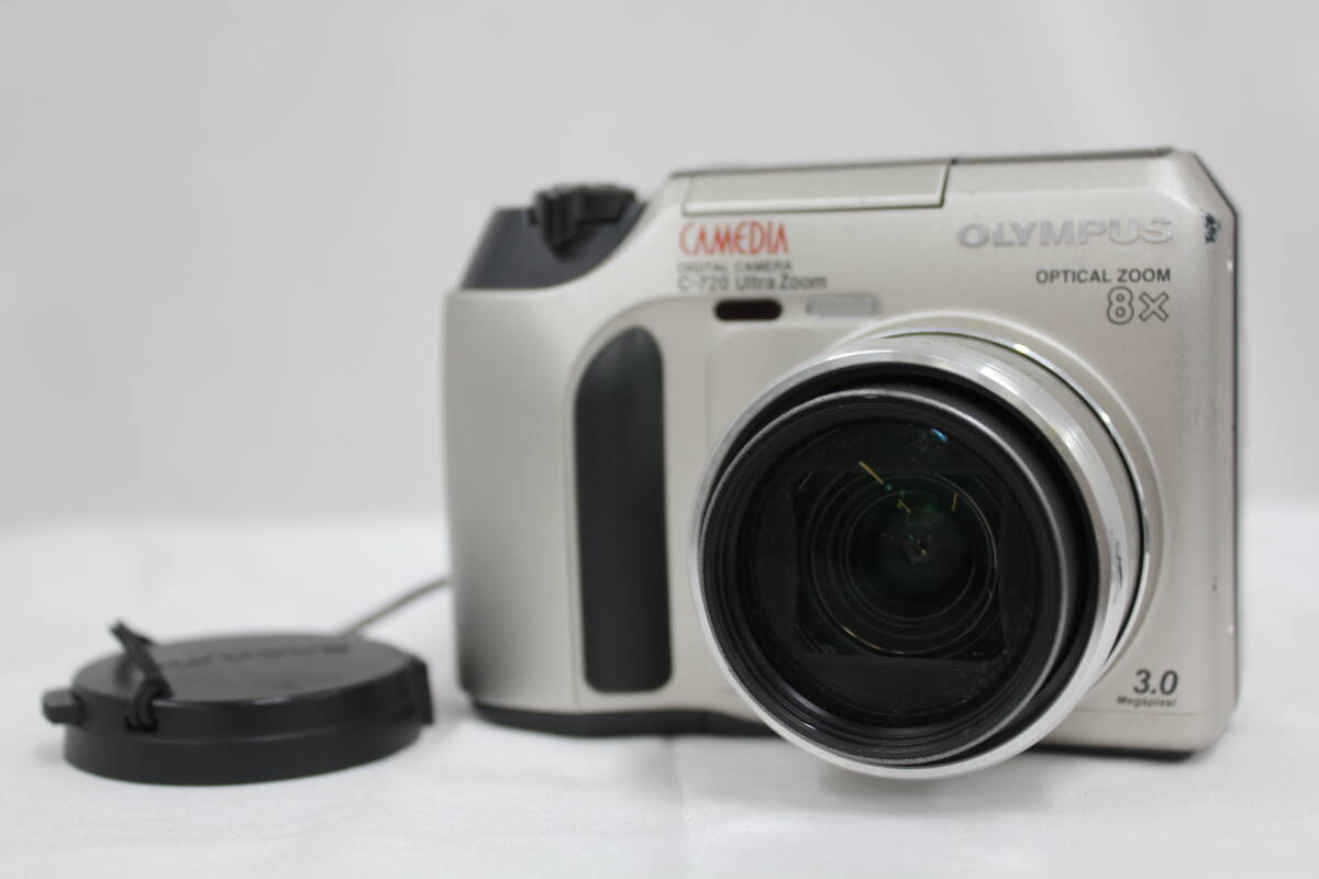 【返品保証】 【便利な単三電池で使用可】オリンパス OlympusC-720 Ultra Zoom 8x ゴールド コンパクトデジタルカメラ e6636