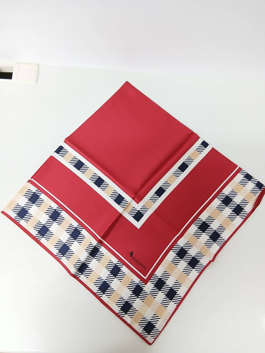 石2602-0552　アクアスキュータム　Aquascutum スカーフ　赤　ネコポス
