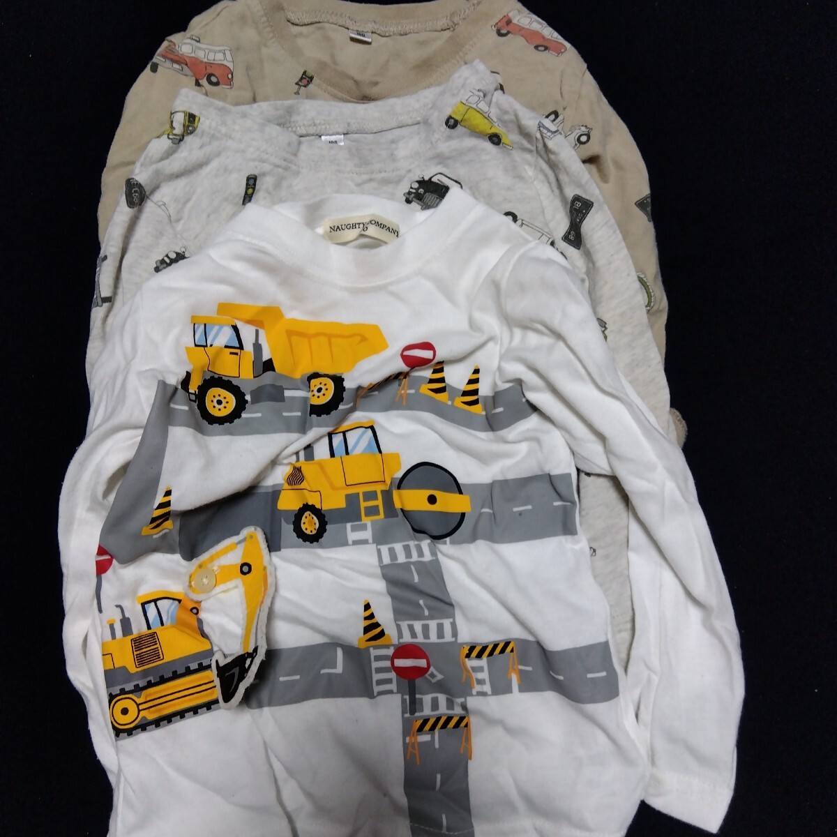 【送料無料】子供服 100 3枚セット 長袖 働く車 はたらくくるま ロングTシャツ 秋 冬 春 100-1