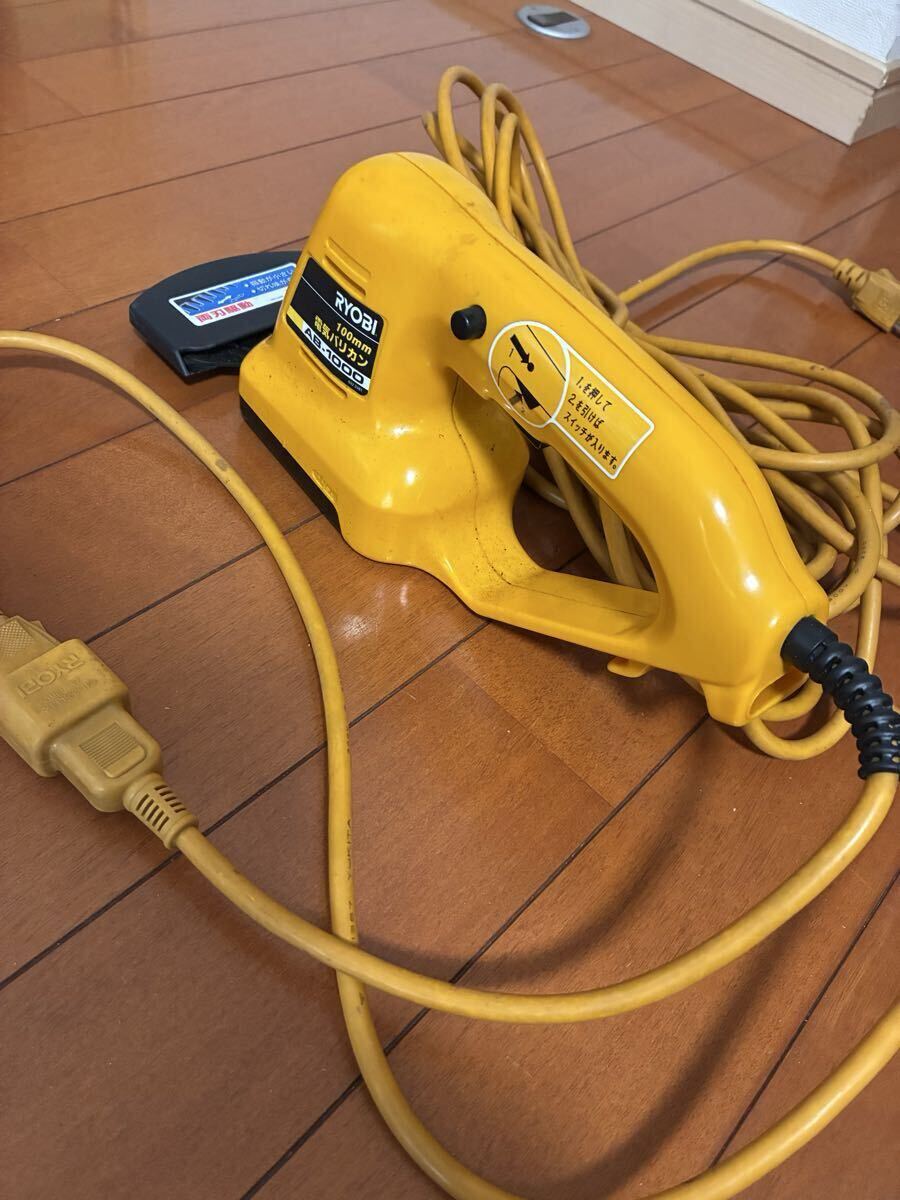 リョービ100m電気バリカン　AB1000