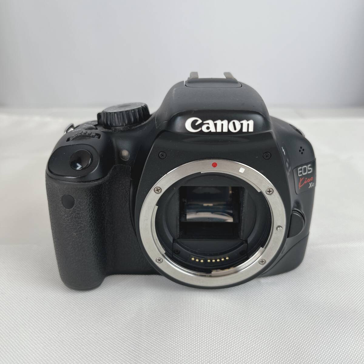 Cannon　EOS Kiss X4 デジタル一眼レフカメラ ボディ