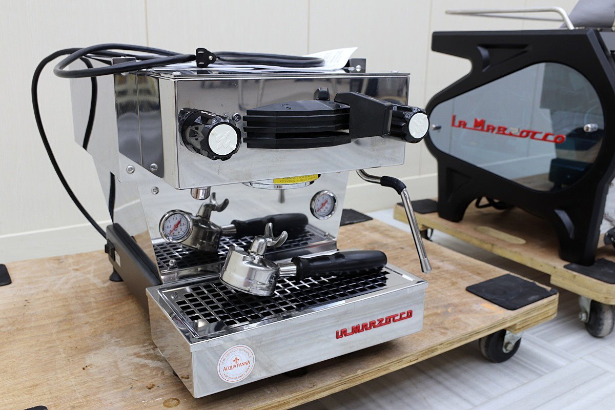 メンテ済！超美品！ラ・マルゾッコ LA MARZOCCO 100V エスプレッソマシン LINEA MINI コーヒー イベント 移動販売 家庭店舗厨房業務用