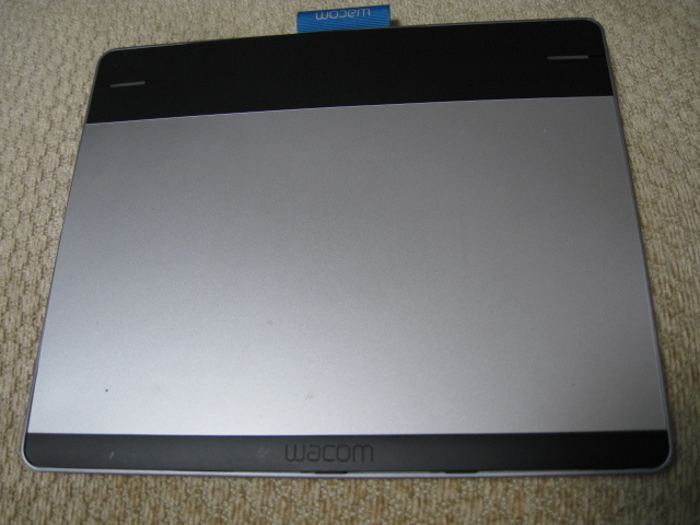 【起動確認済み】Wacom Intuos CTH-480 本体のみ ペンなし ケーブルなし ワコム 板タブ