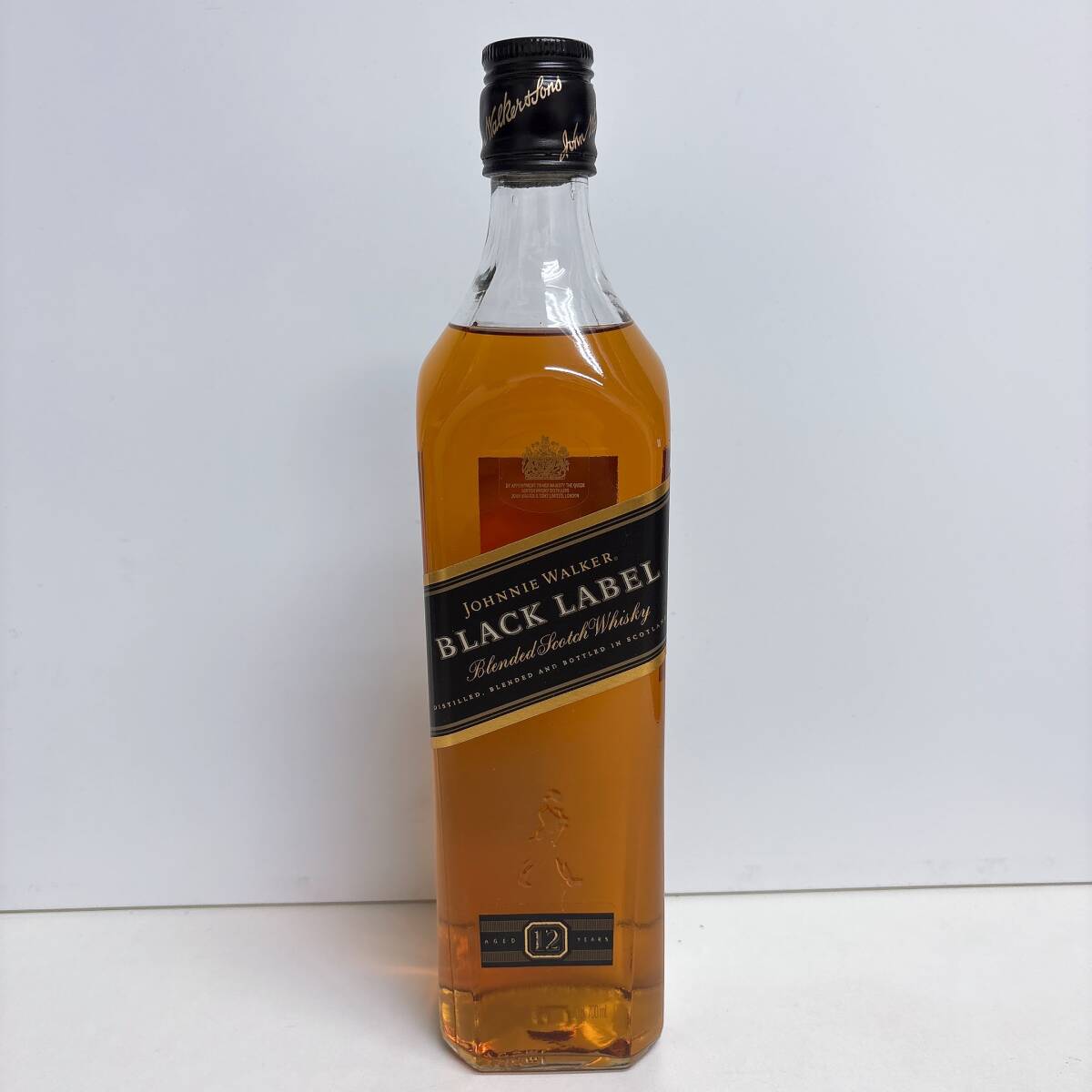 ジョニーウォーカー　12年　ブラックラベル　黒　ウイスキー　700ml　40%　長期保管品