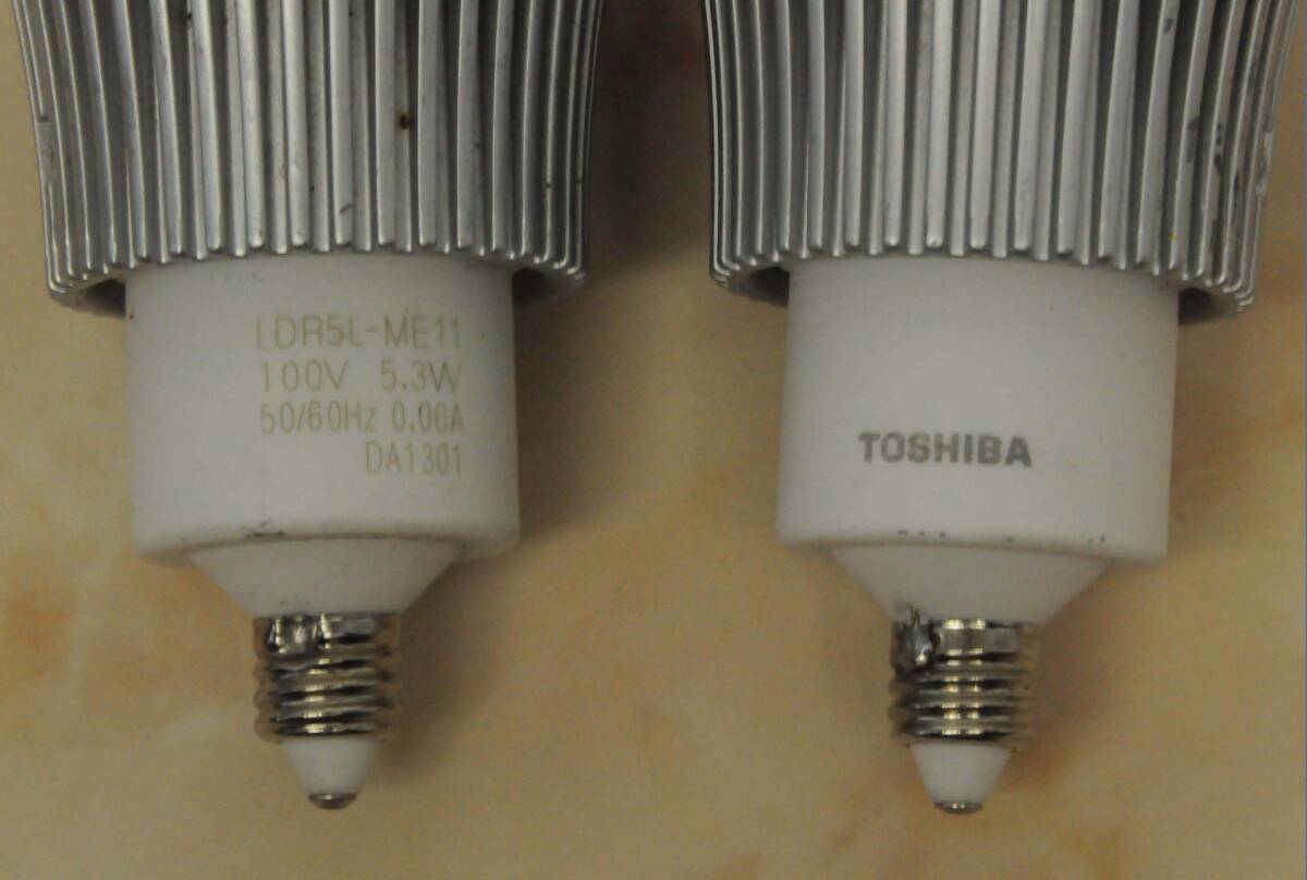 TOSHIBA E11 店舗用 ディスプレイ用 スポットライト用 LED電球ハロゲン LDR5L-ME11【価格は１点の価格です】中古品