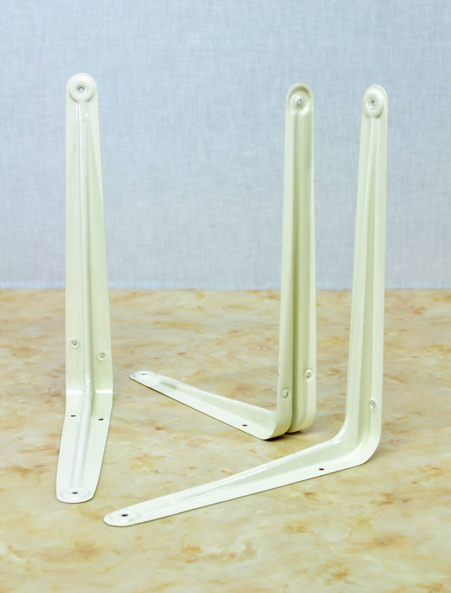L字型 棚受け金具 ブラケット 補強金具 30-24cm 新古品 3本セット