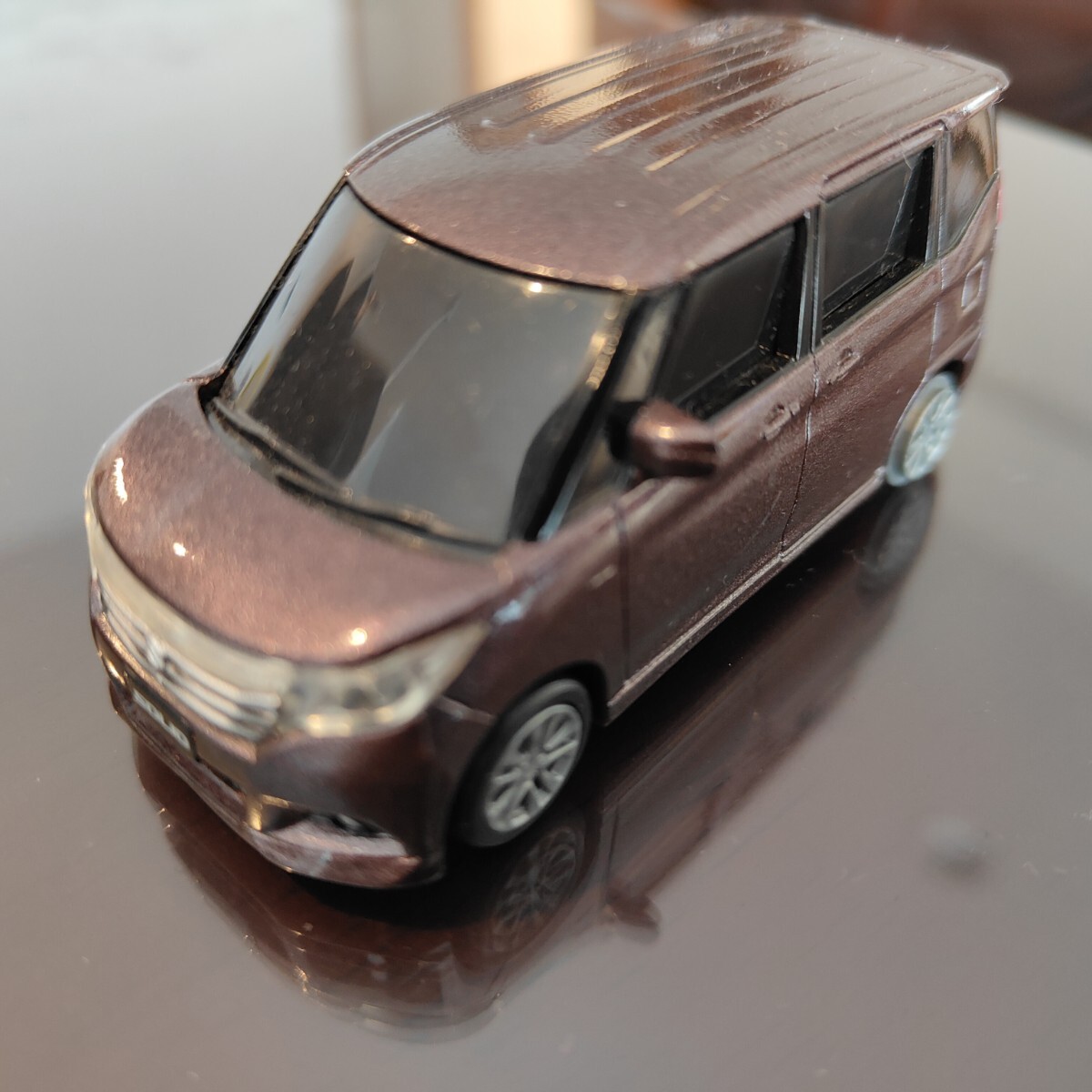 非売品 SUZUKI スズキ ソリオ バンディッド ミニカーブラウンメタリック
