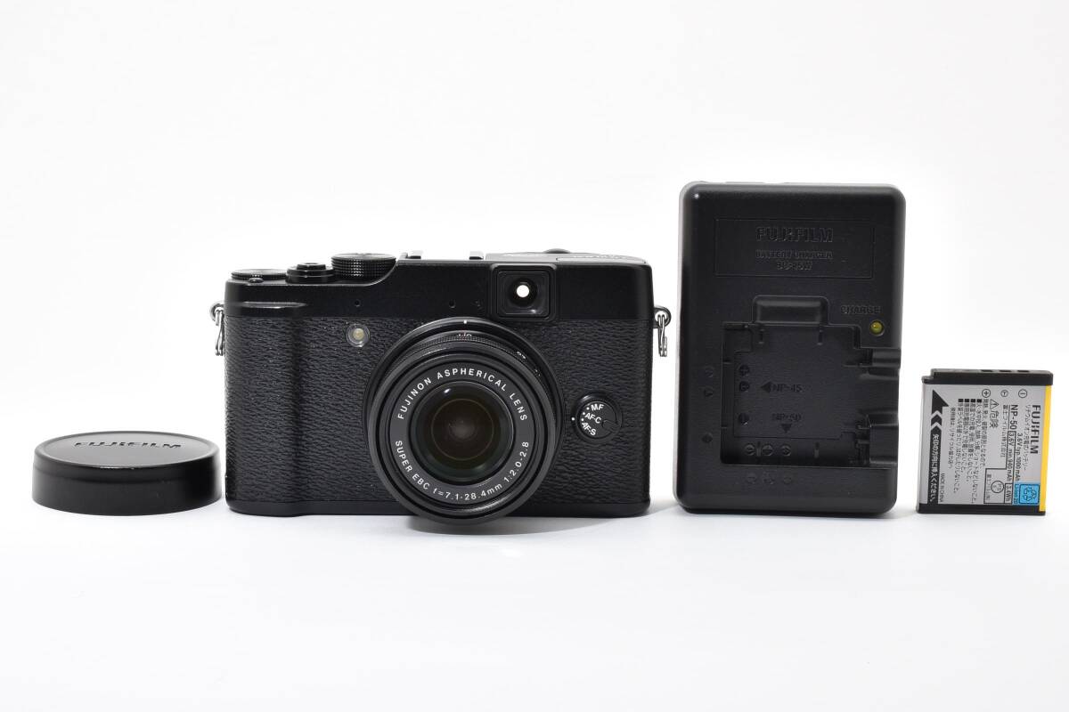 Fujifilm X Series X10 12.0MP Compact Digital Camera C0074