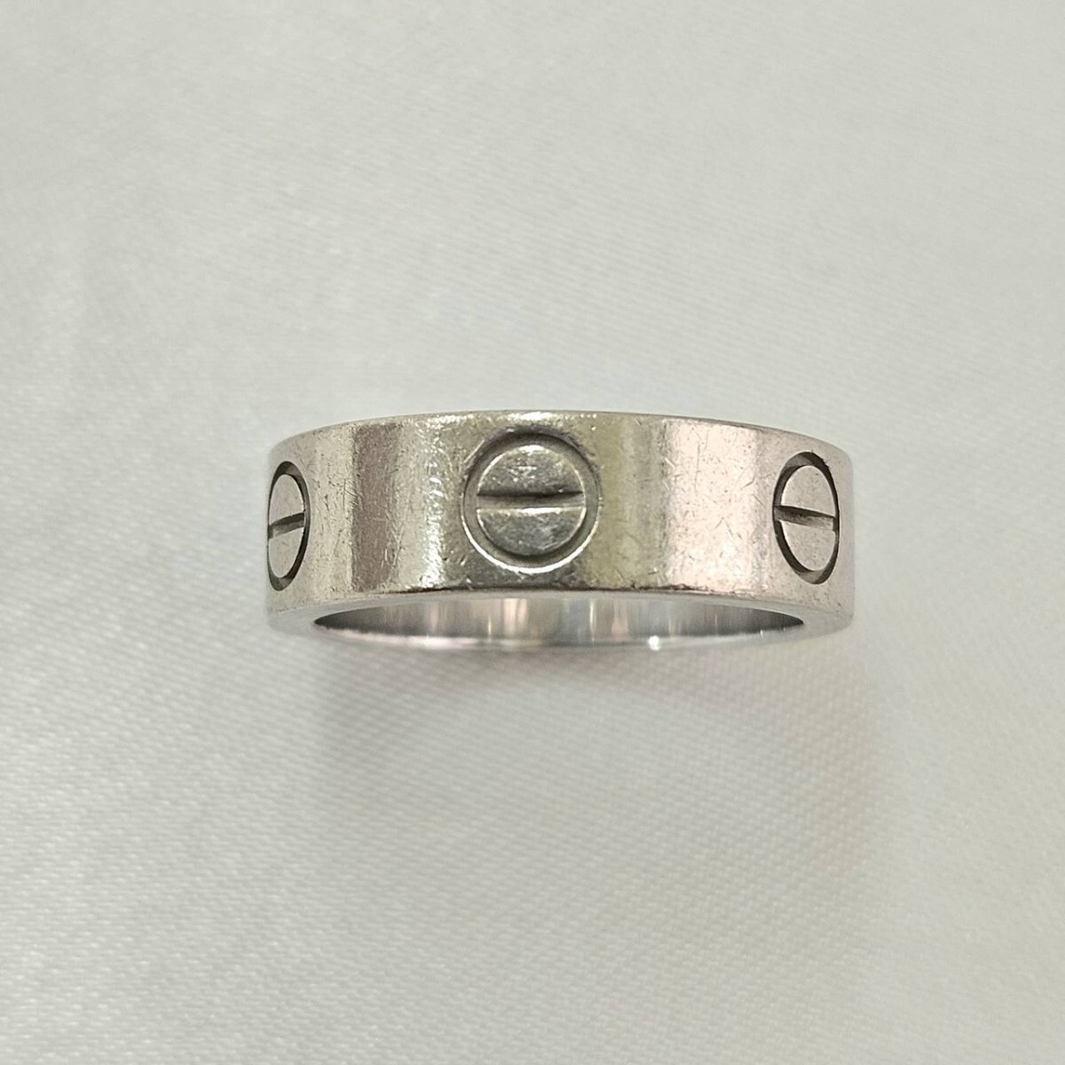 Cartier ラブリング ホワイトゴールド K18 イニシャル刻印あり【1-36-8】