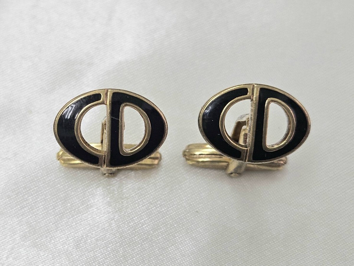 正規品 Christian Dior クリスチャンディオール CDロゴ カフスボタン ゴールド×ブラック ヴィンテージ 刻印あり