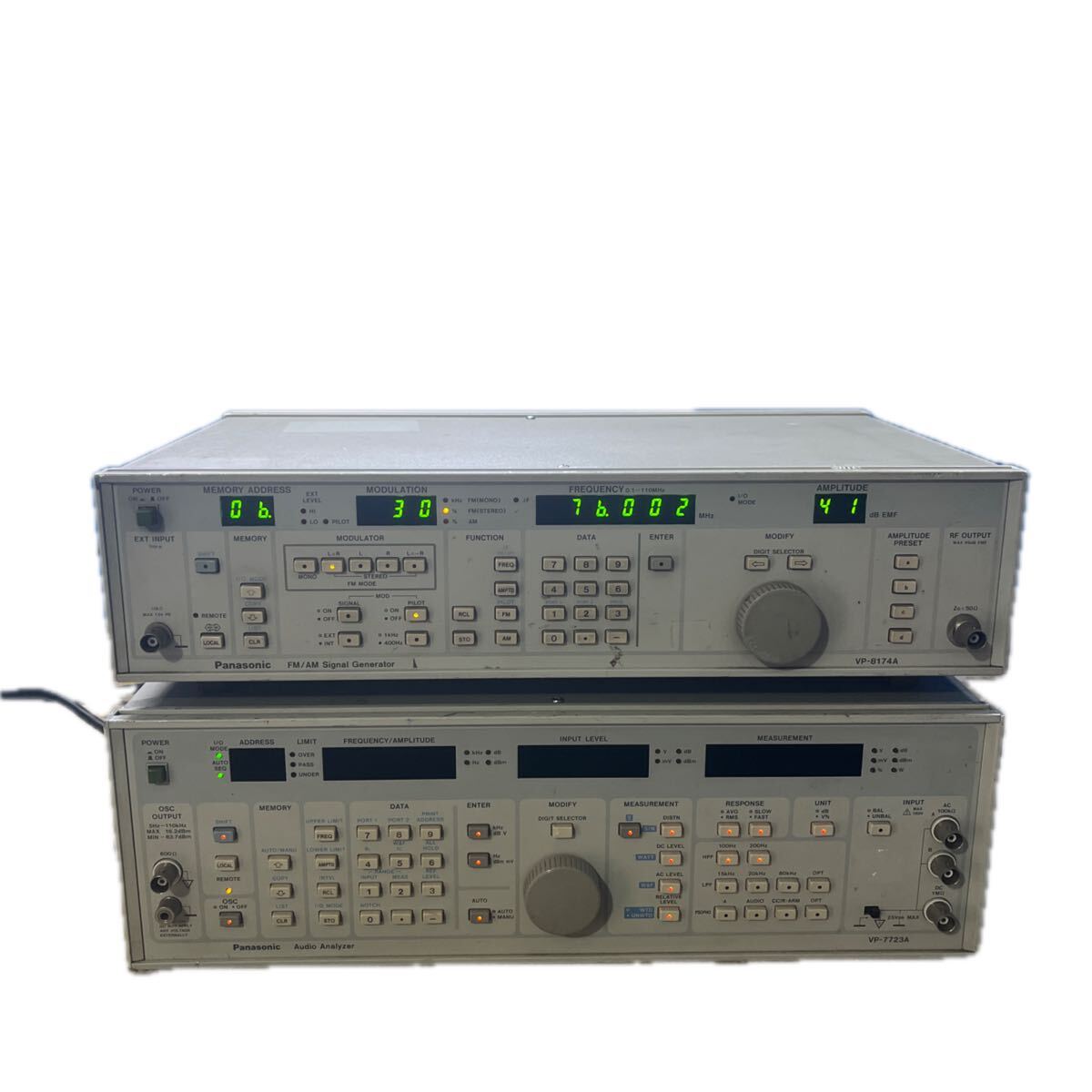 PanasonicAudio Analyzer オーディオアナライザ VP-7723A/Panasonic VP-8174A FM /AMStereo Singnal Generator 信号発生器