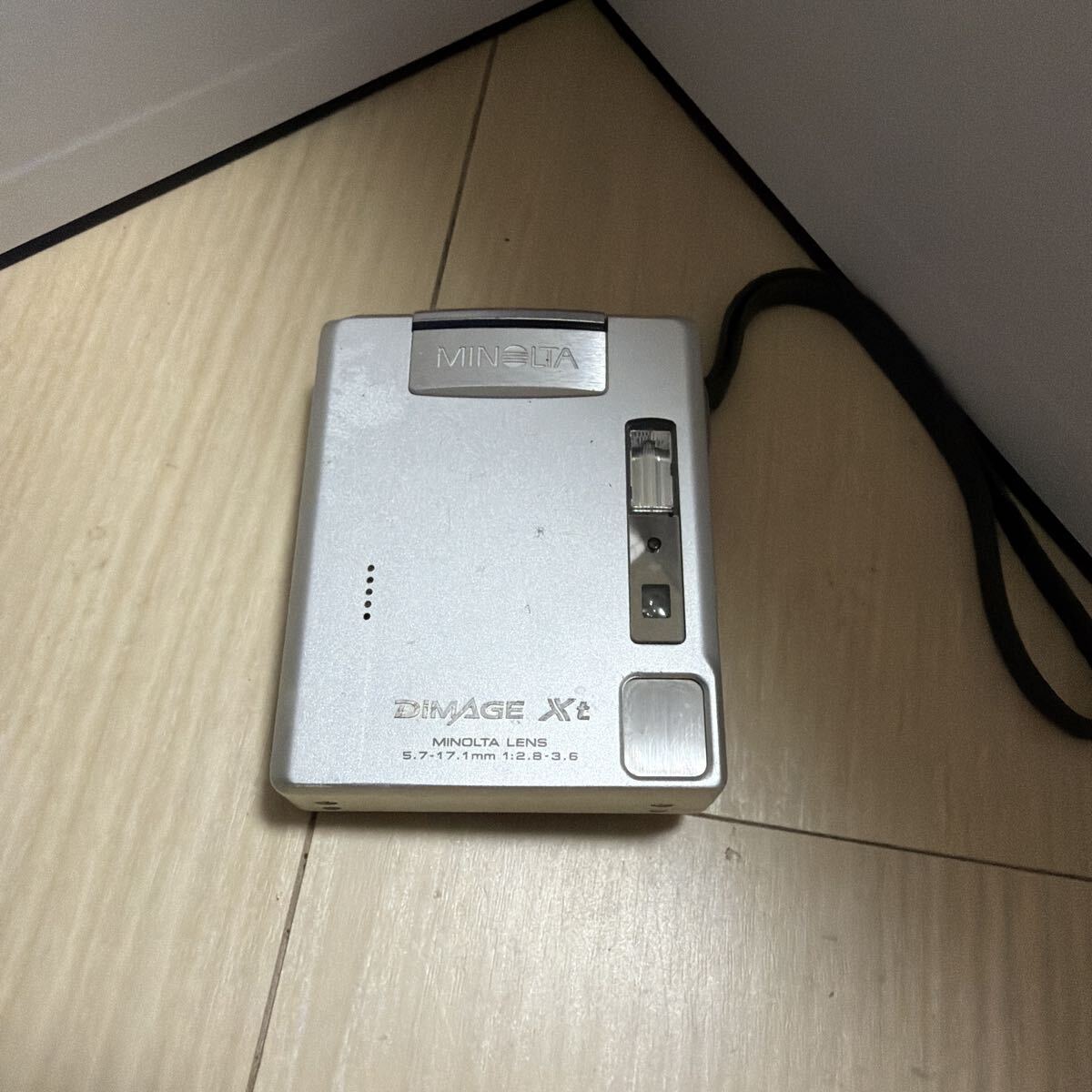 MINOLTA DIMAGE Xt オールドコンデジ