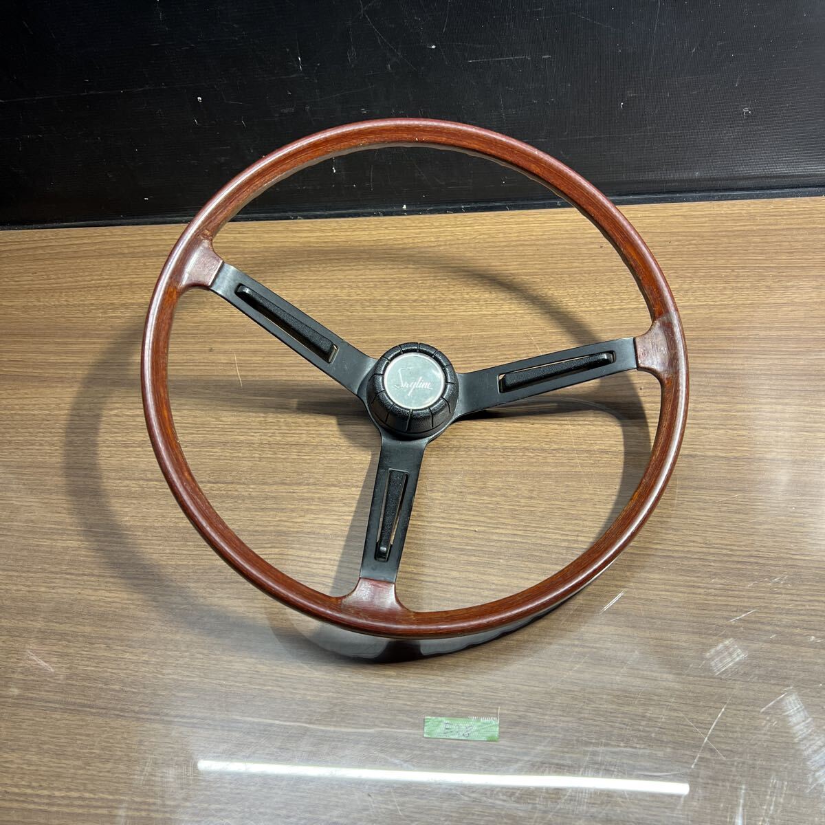 E48 120サイズ発送　中古現状品　日産　スカイライン　ステアリング　ハンドル　旧車　メーカー不明