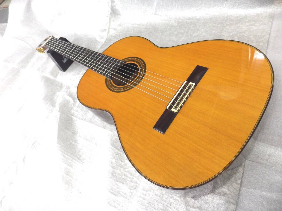 限定生産品　Jose Antonio ホセアントニオ　オール単板　クラシックギター　NO.2 Cdr　ちょい傷特価　スペイン製