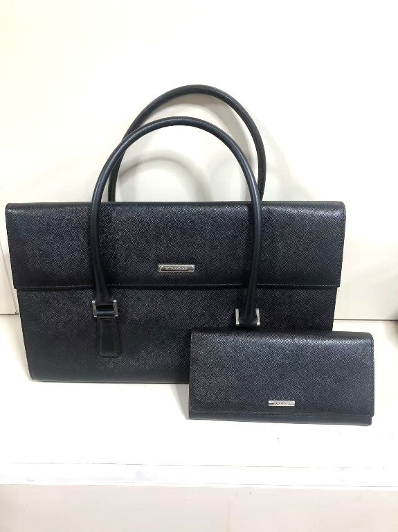 ▼▼▼【極美品】BURBERRYババリーかばんと財布２点のセット▼▼▼