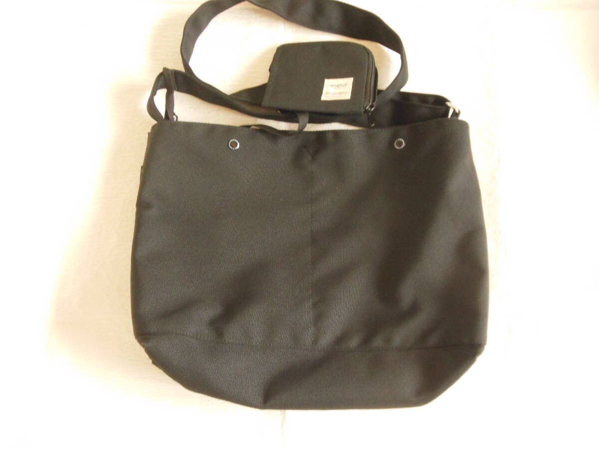 アネロショルダーバッグ　黒　ブラック　肩掛け　斜めがけ　anello 中古