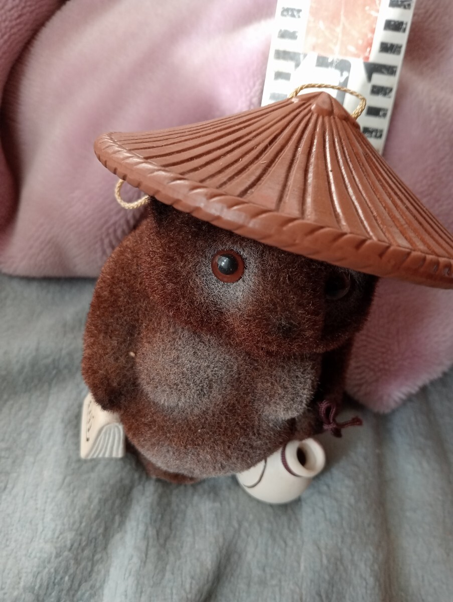 レアレトロ 毛羽立った　たぬきの置物 　大　棚 元下
