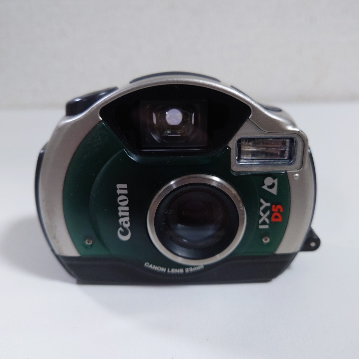 Canon キヤノン IXY D5　水中カメラ