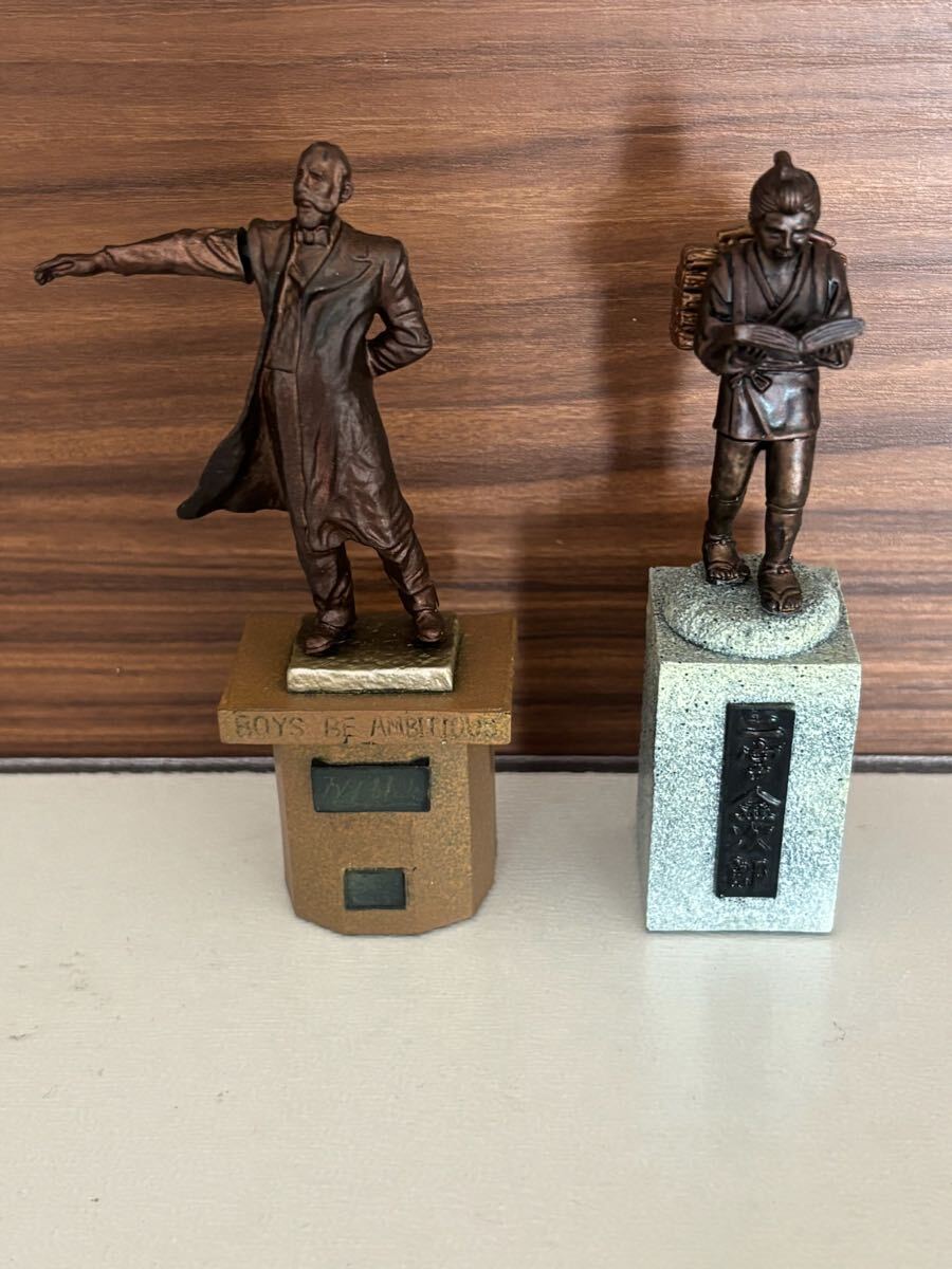 お35.ゆうプラ　2.17.20 2点まとめて フィギュア　クラーク博士」と「二宮金次郎？