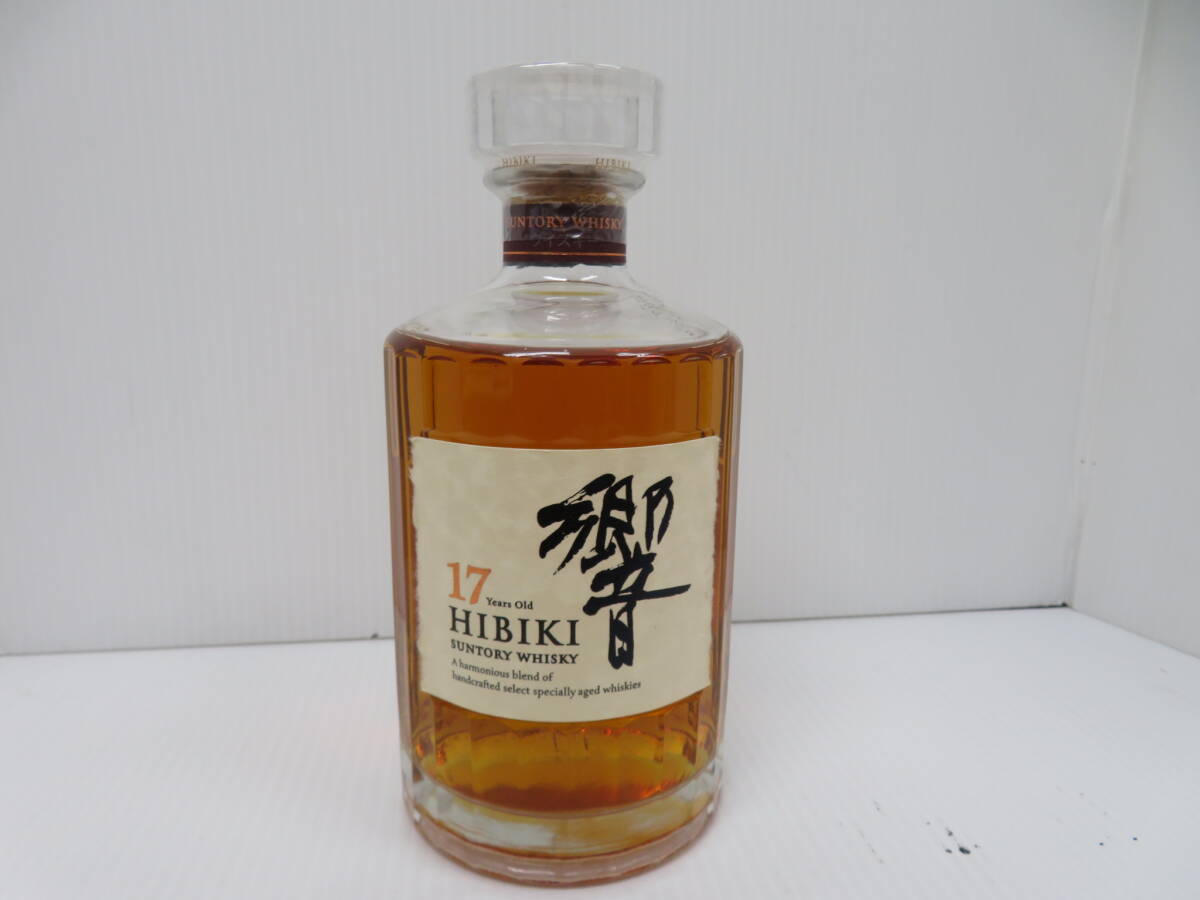 サントリー　ウイスキー　響　17年　未開栓　700ｍｌ　43％　Hibiki　　　　　　　　038