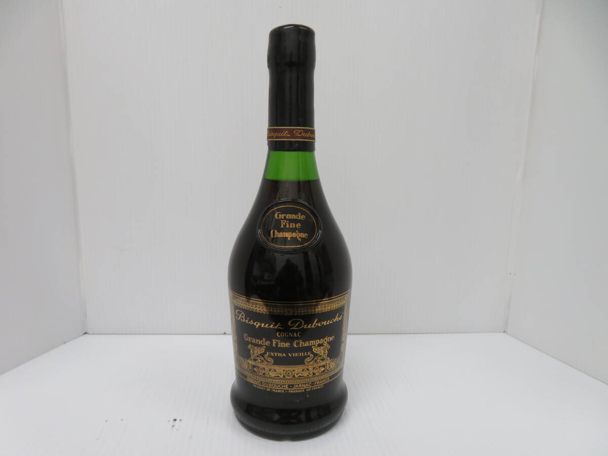ビスキー　デュブーシェ　エクストラ　ヴィエイユ　コニャック　未開栓　700ｍｌ　40％　Bisquit Dubouche Extra Vieille　　　　　104