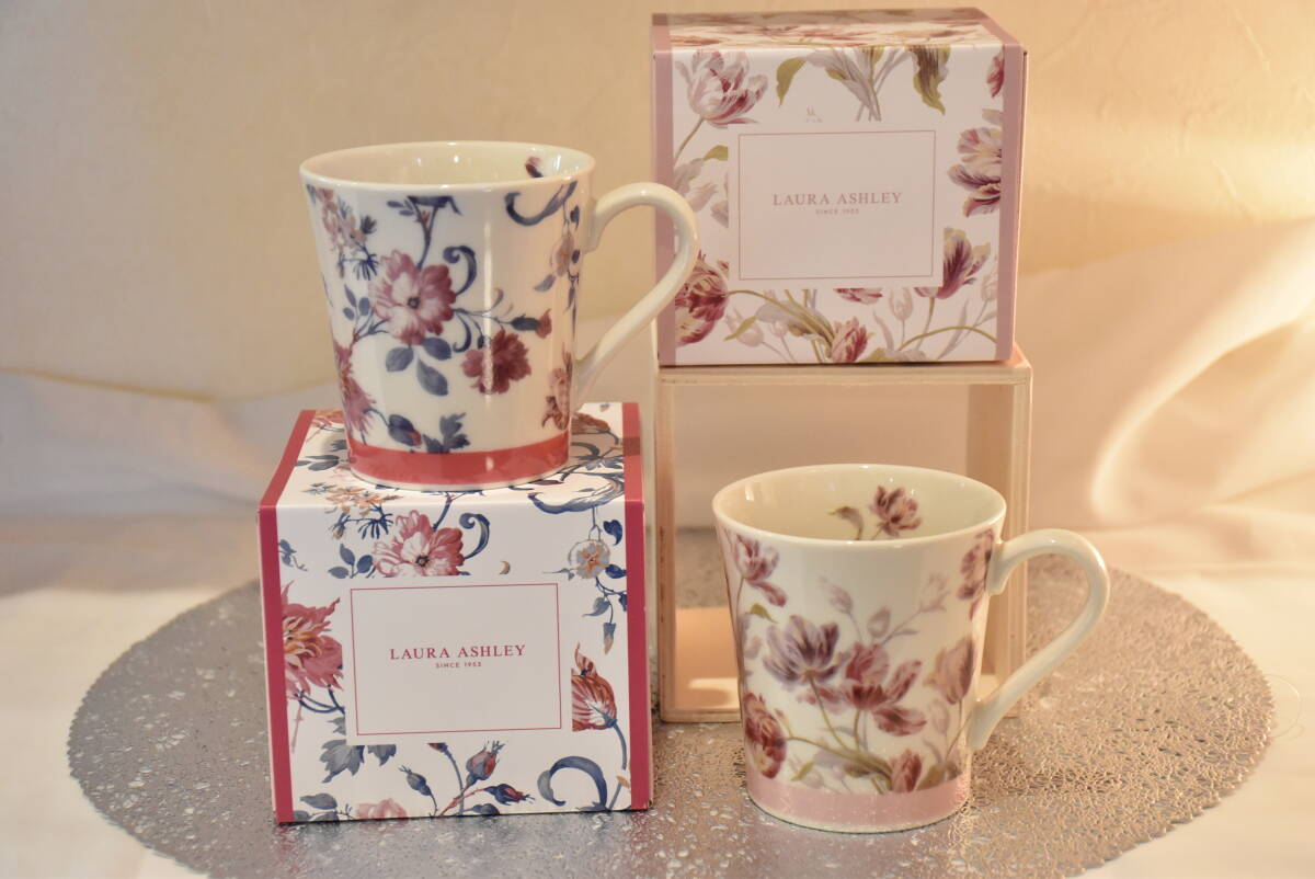 PAY1・YA1-2*ローラアシュレイ*マグカップ*2個セット*ローザリンド*ゴスフォード*デザイン違いセット*LAURA ASHLEY*プレゼント*おもてなし