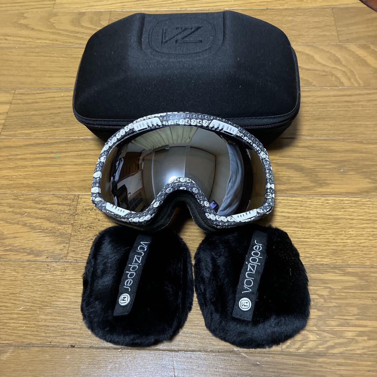 ボンジッパー　VONZipper ゴーグル　耳当て付き　スノーボード　スキー　ケース付き ミラー