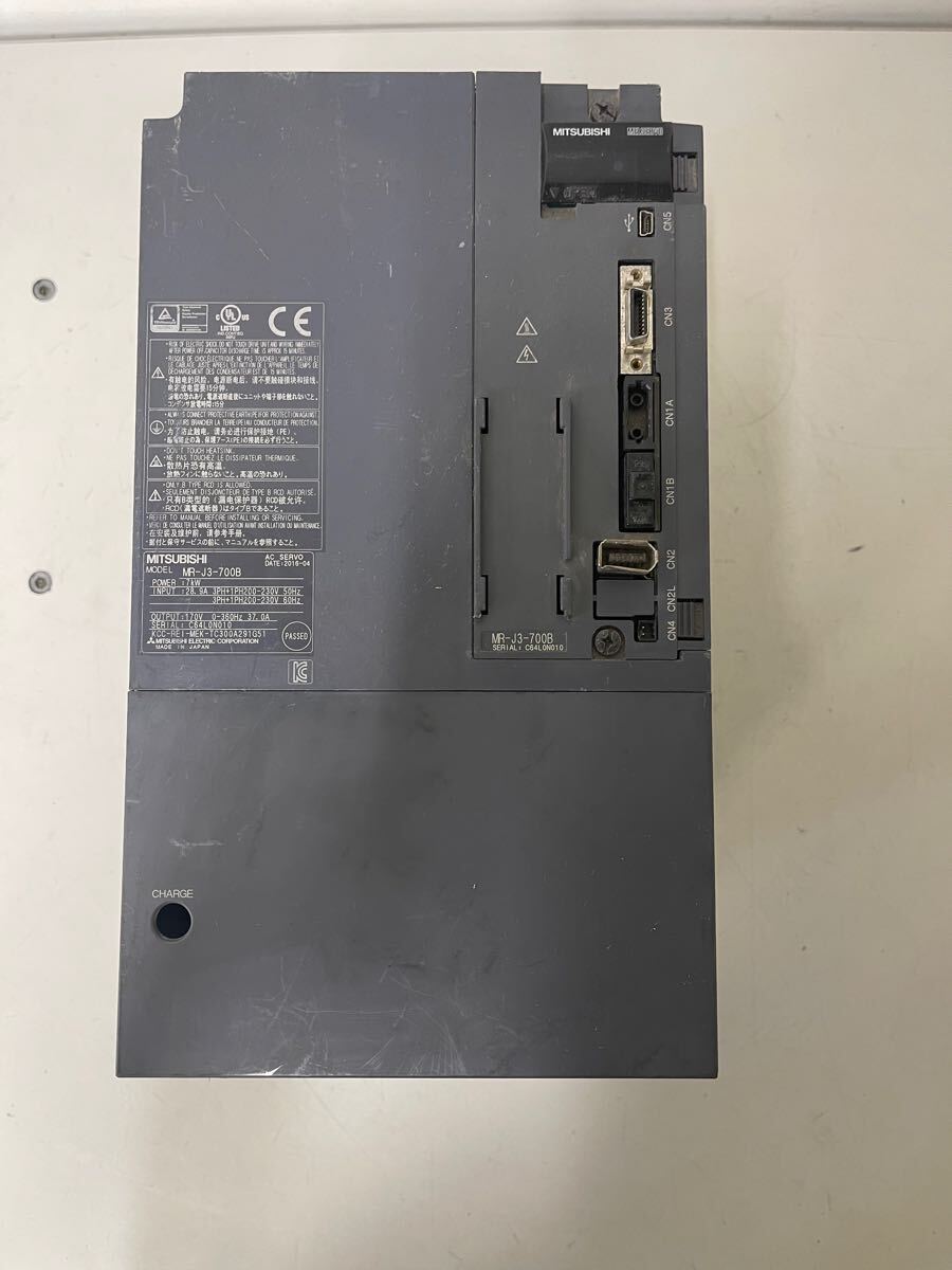 B824 三菱電機 MITSUBISHI MR-J3-700B サーボモーター ACサーボアンプ 
