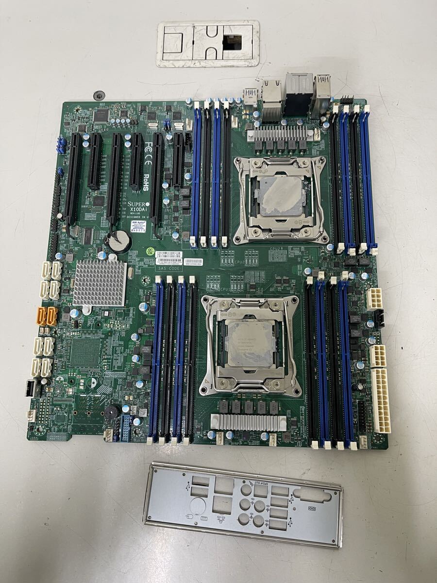 D690 SUPERMICRO X10DAi + INTEL XEON E5-2687WV4*2 