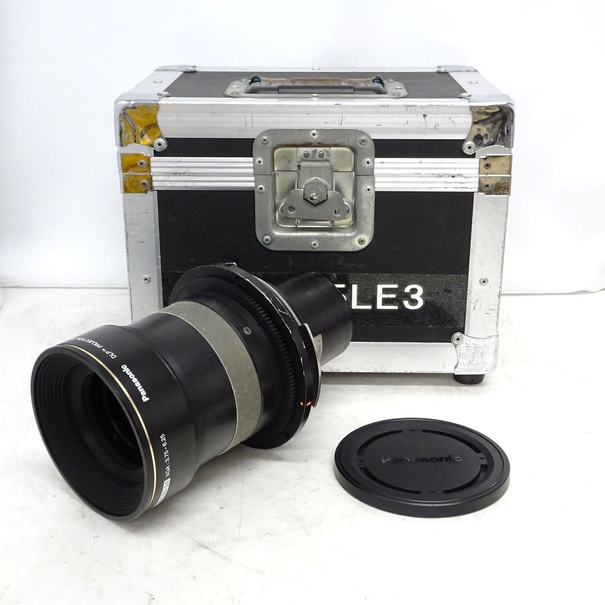 Panasonic TY-D75LE3 DLPプロジェクター用 中長焦点ズームレンズ（PT-DZ系/RZ系/DS系など）ET-D75LE3 前機【中古/動作品】#439967
