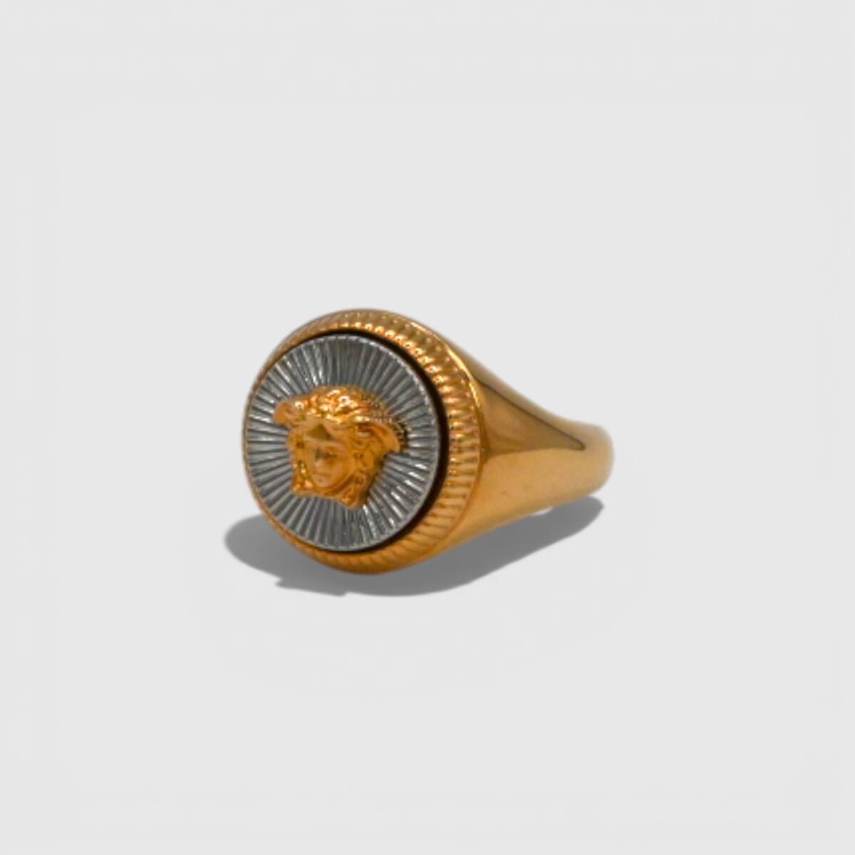 新品正規品【VERSACE】ゴールド★メドゥーサ★リング　指輪 サイズ１３