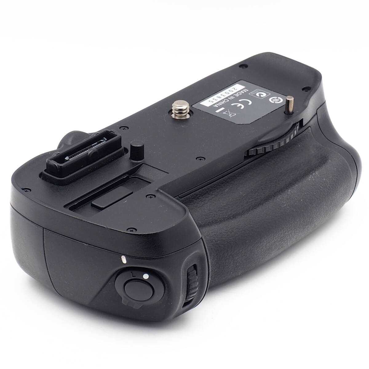 Nikon D610 D600 対応 MULTI POWER BATTERY PACK MB-D14 マルチパワーバッテリーパック EN-EL15 シリーズ 2コで長時間撮影OK MS-D14EN 付