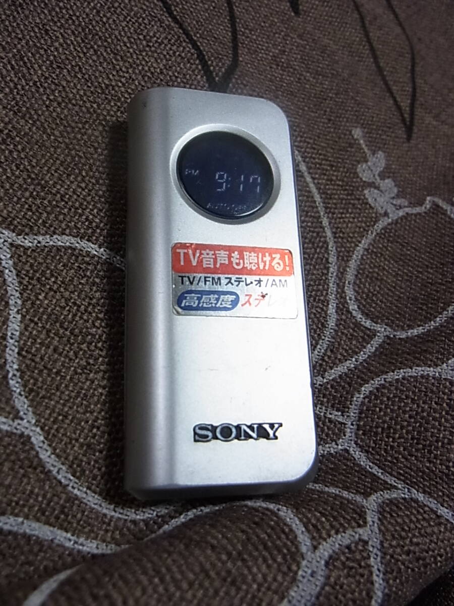 状態良好　SONY　SRF-M97V　ポータブル ステレオ ポケットラジオ 　動作確認済