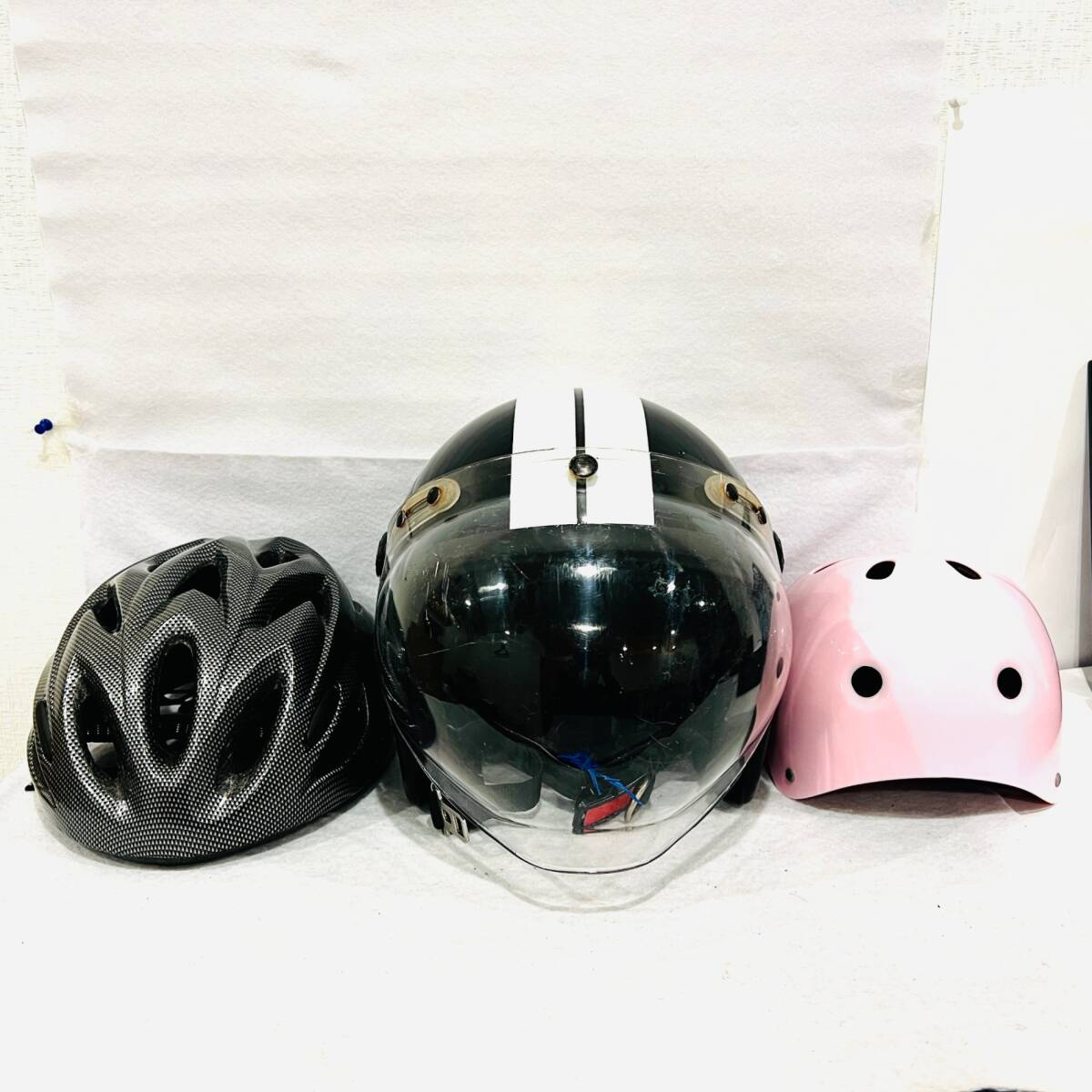 A 【1円スタート】ヘルメット3点まとめ オートバイ 自転車 バイク PSCマーク 安全 ツーリング 通学 頭部保護 ブラック ピンク 男女兼用