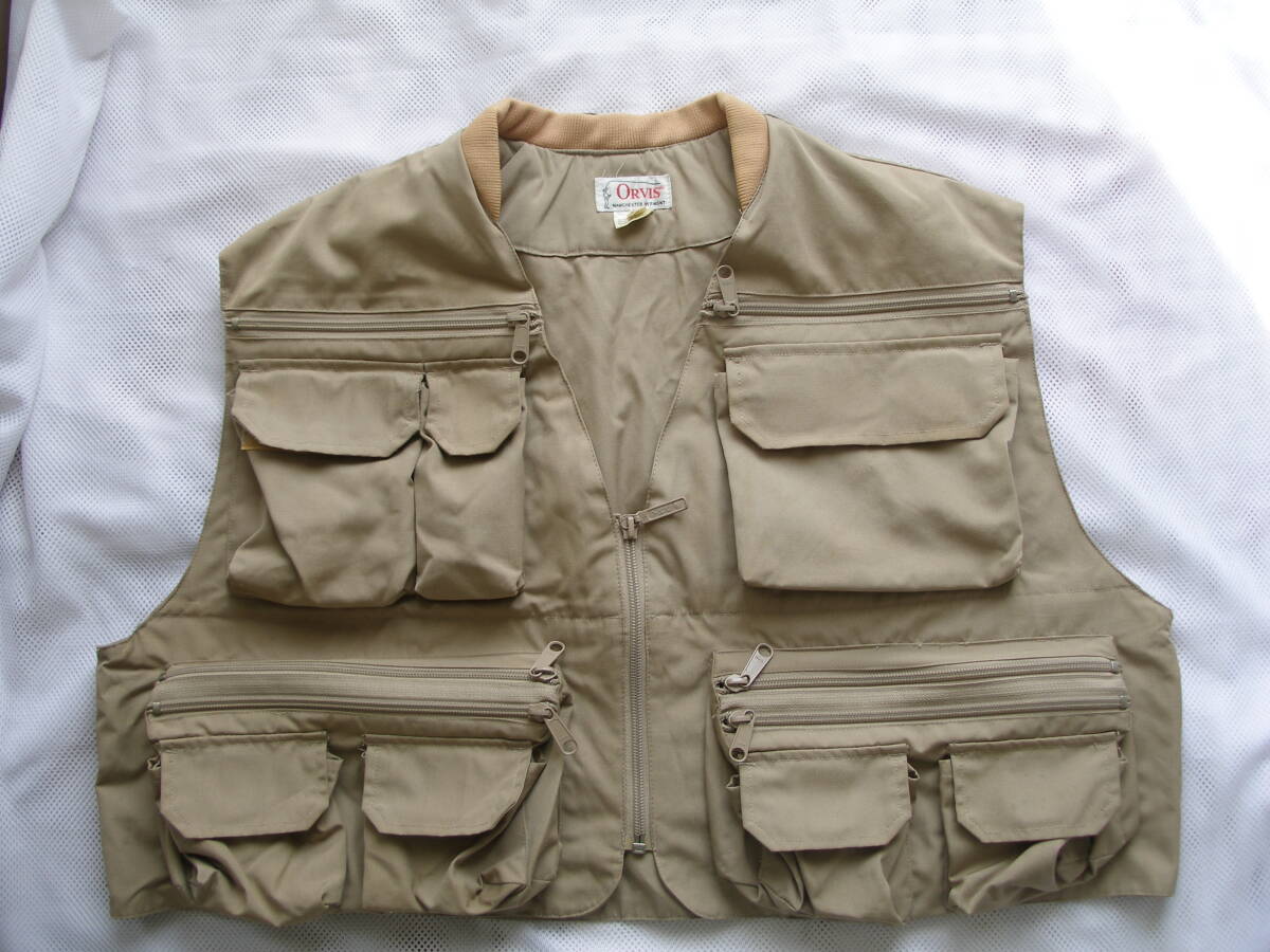 大容量！● ビンテージベスト ORVIS：スーパータックルベスト・カーキ・XL・使用半日程度 ●