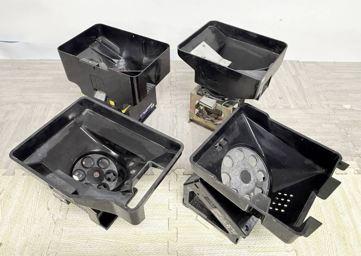 SY2-57 スロット ホッパー 4点まとめ 110P / M2Y / VH1 / ARUZE メダルホッパー パチスロ パーツ 部品取り 現状品