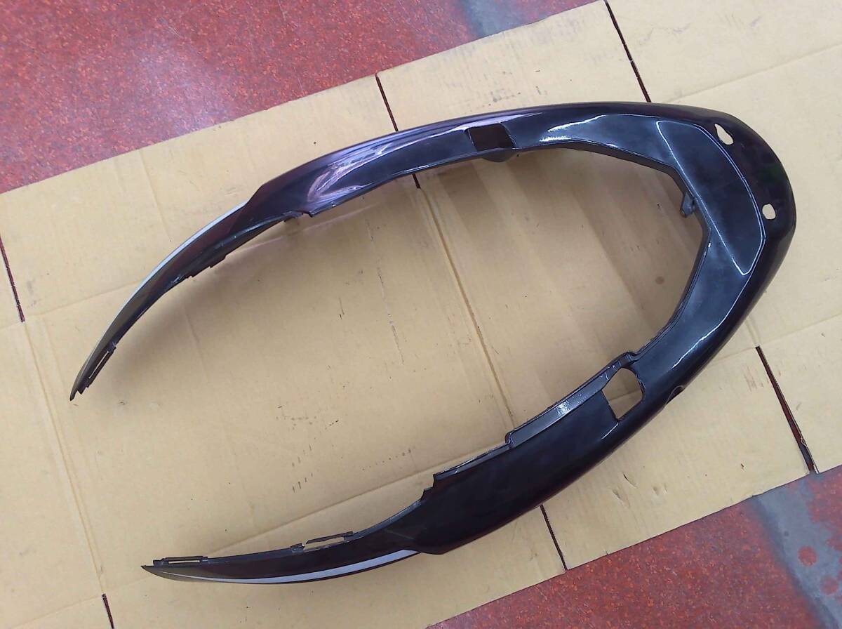 中古 SYM 125 F1 EFI シートカウル 左右 ボディカバー GT125 RV125 管理m683