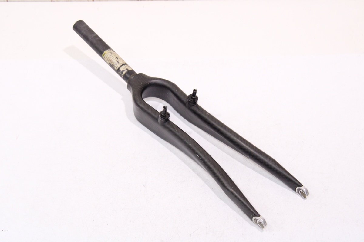 ★ブランド不明 シクロクロス カーボンフォーク 1-1/8 コラム残長190mm 700c QR 100mm