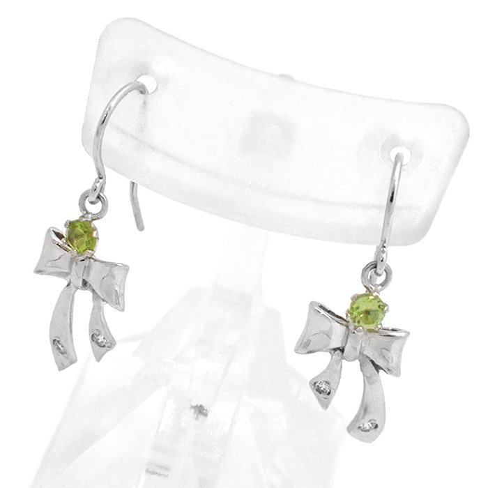 K18 ペリドット・ダイヤモンド フックピアス リボンモチーフ 0.02ct×2 1.7g ホワイトゴールド 18金 ジュエリー アクセサリー 送料880円