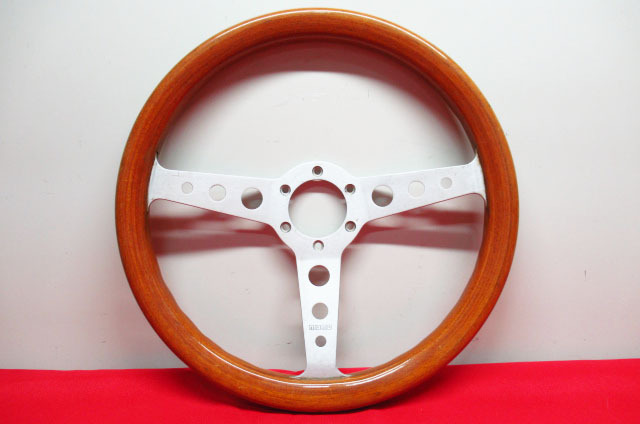 MOMO ステアリング ハンドル ウッド カー用品 管理8S0216J-B3
