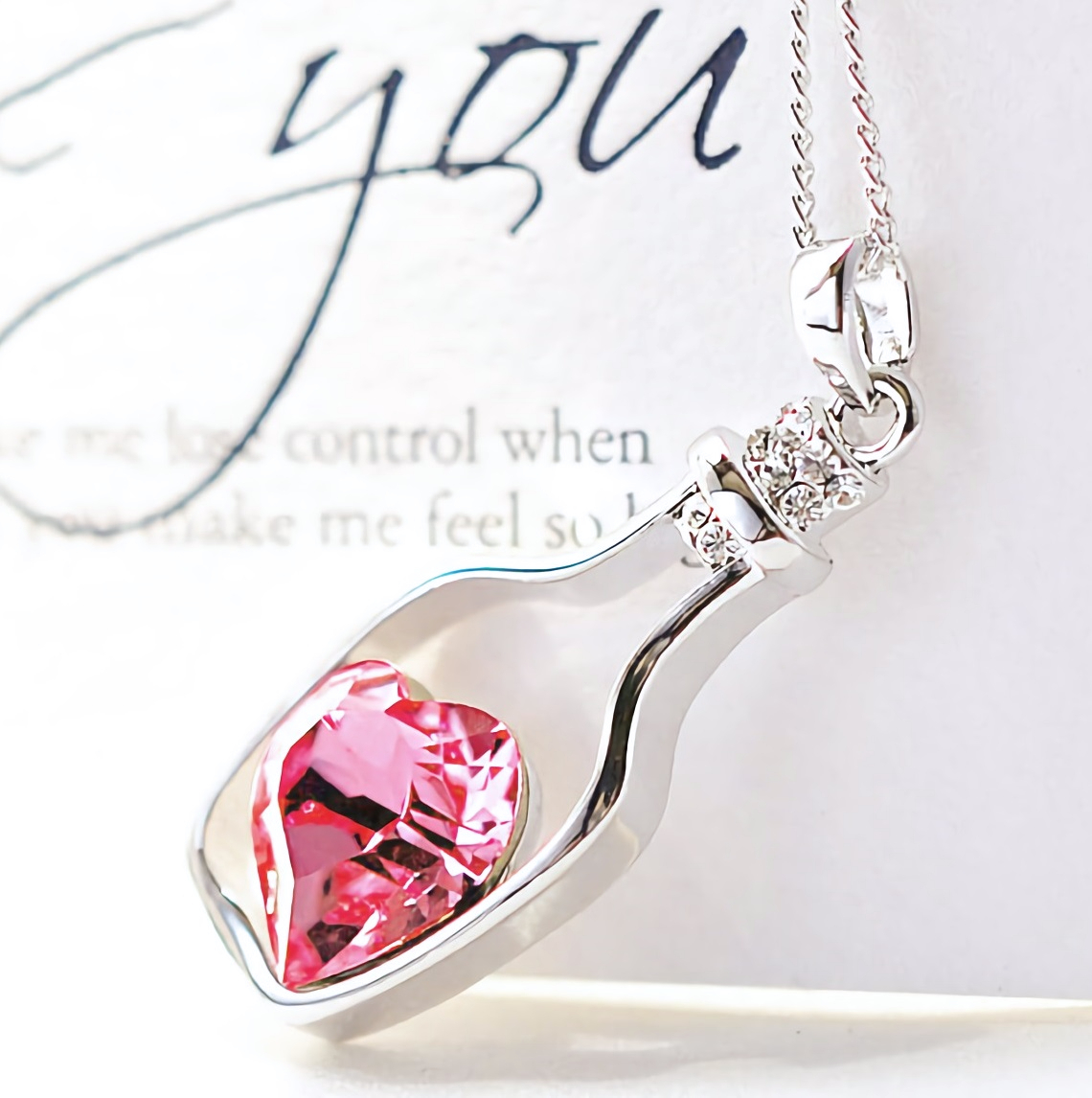新品★送料無料★桜色ダイヤ メッセージ小瓶ハート プラチナ仕上 925シルバーネックレス 誕生日プレゼント旅行新春連休ギフト国内発送